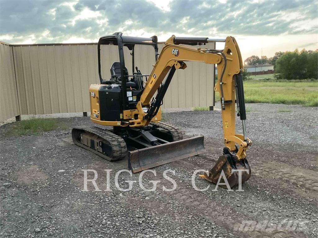 CAT 302.707CR Pásová rýpadla