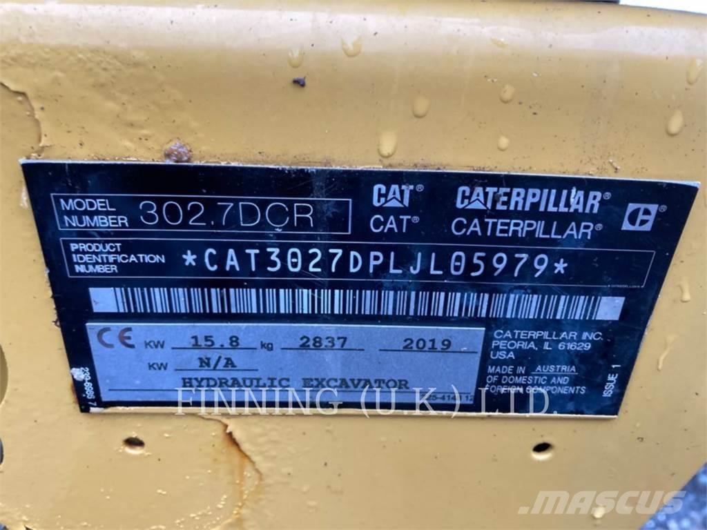 CAT 302.7D CAB Pásová rýpadla