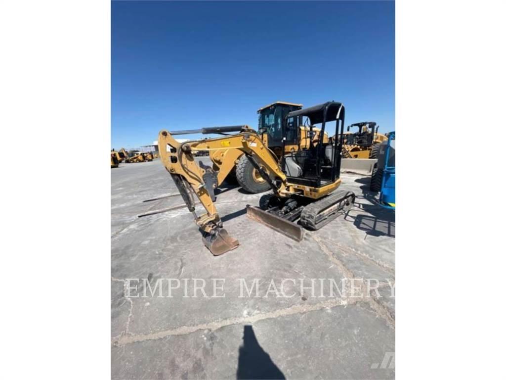CAT 302.7D CR Pásová rýpadla