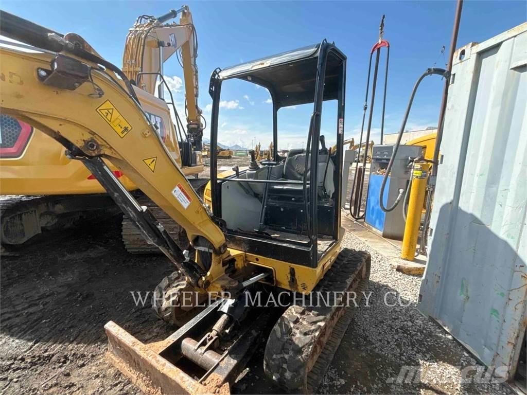 CAT 302.7DC1TH Pásová rýpadla