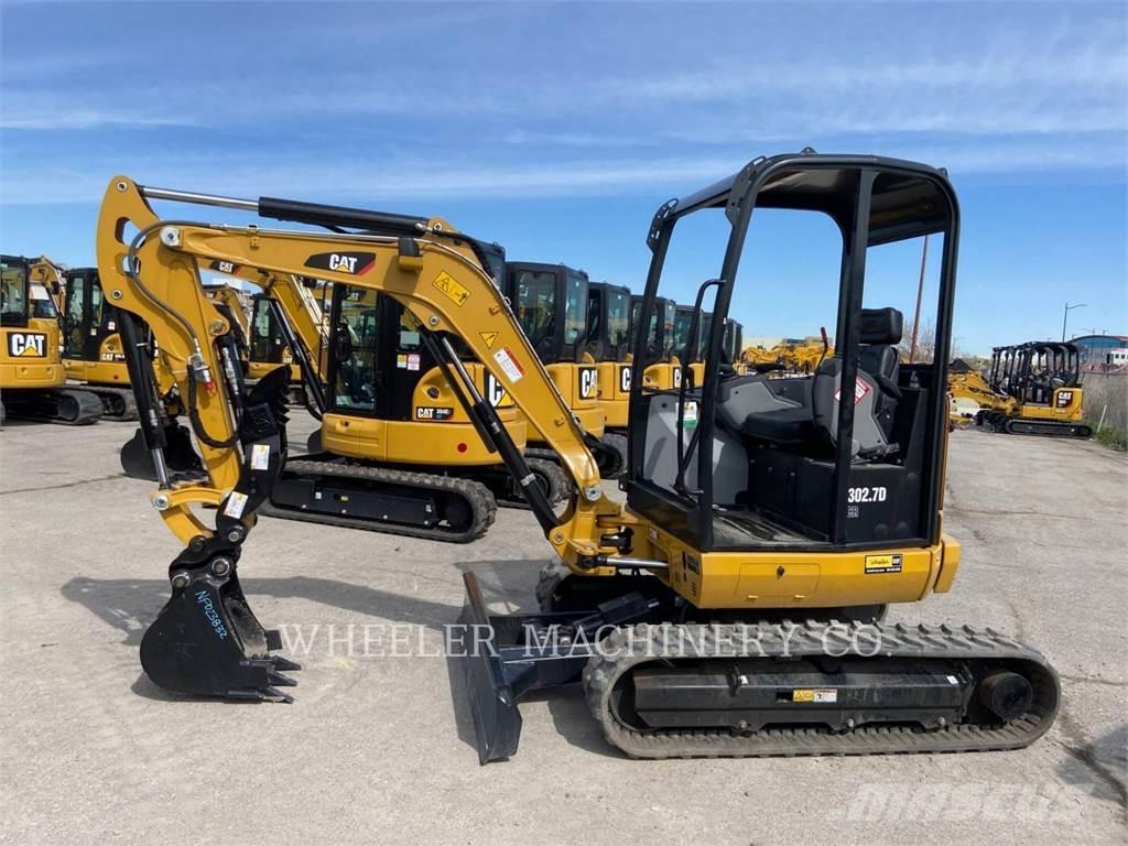 CAT 302.7DC1TH Pásová rýpadla