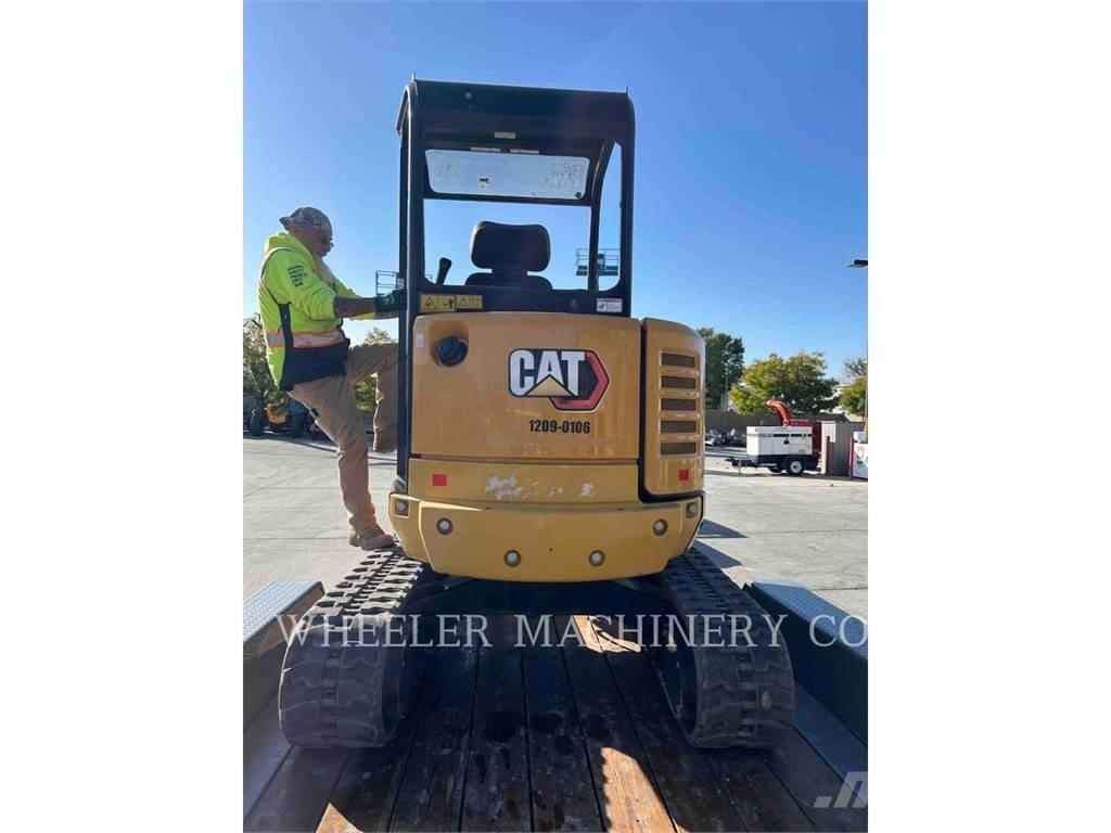 CAT 302.7DC1TH Pásová rýpadla