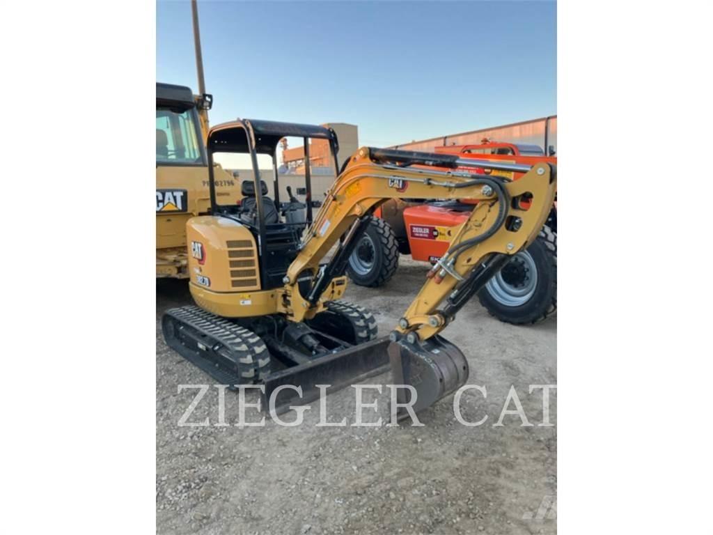 CAT 302.7DCR Pásová rýpadla