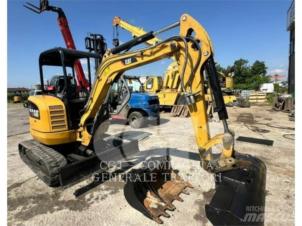 CAT 302.7DCR Pásová rýpadla