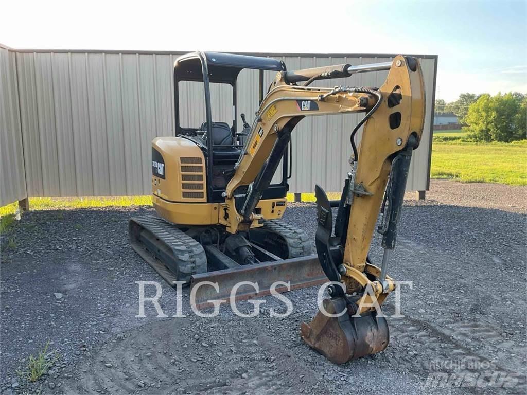 CAT 302.7DCR Pásová rýpadla