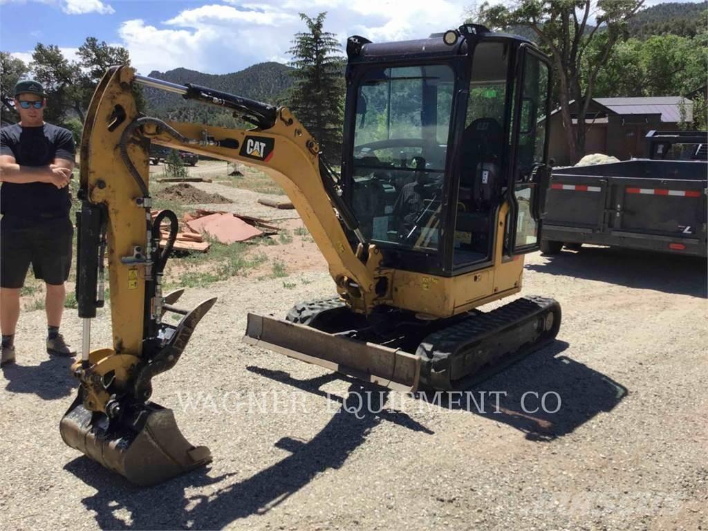 CAT 302 THB Pásová rýpadla
