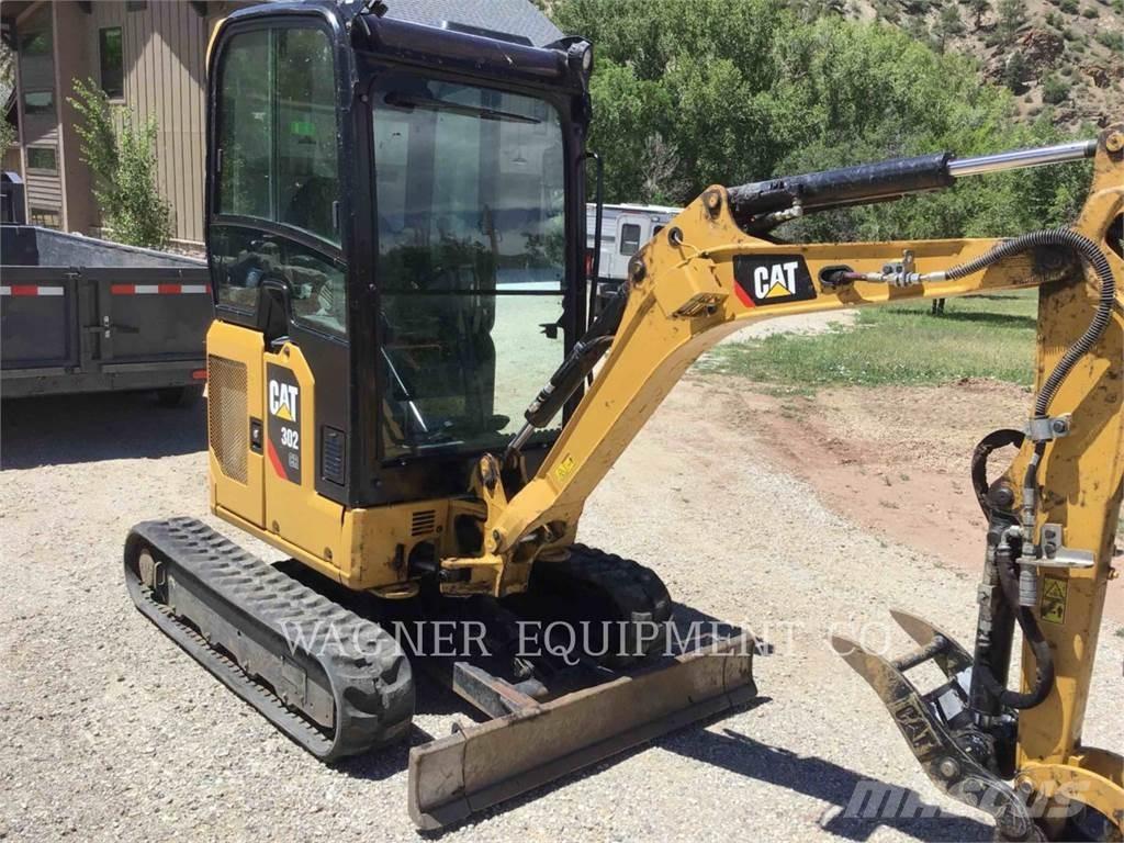 CAT 302 THB Pásová rýpadla