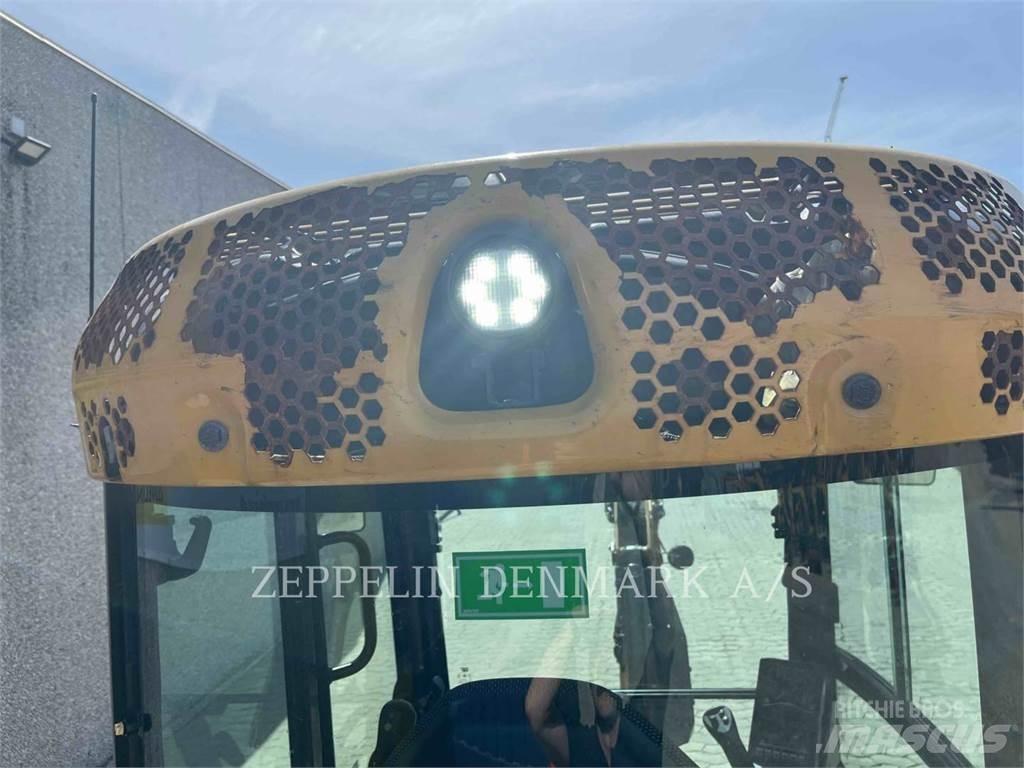 CAT 30205CR Pásová rýpadla