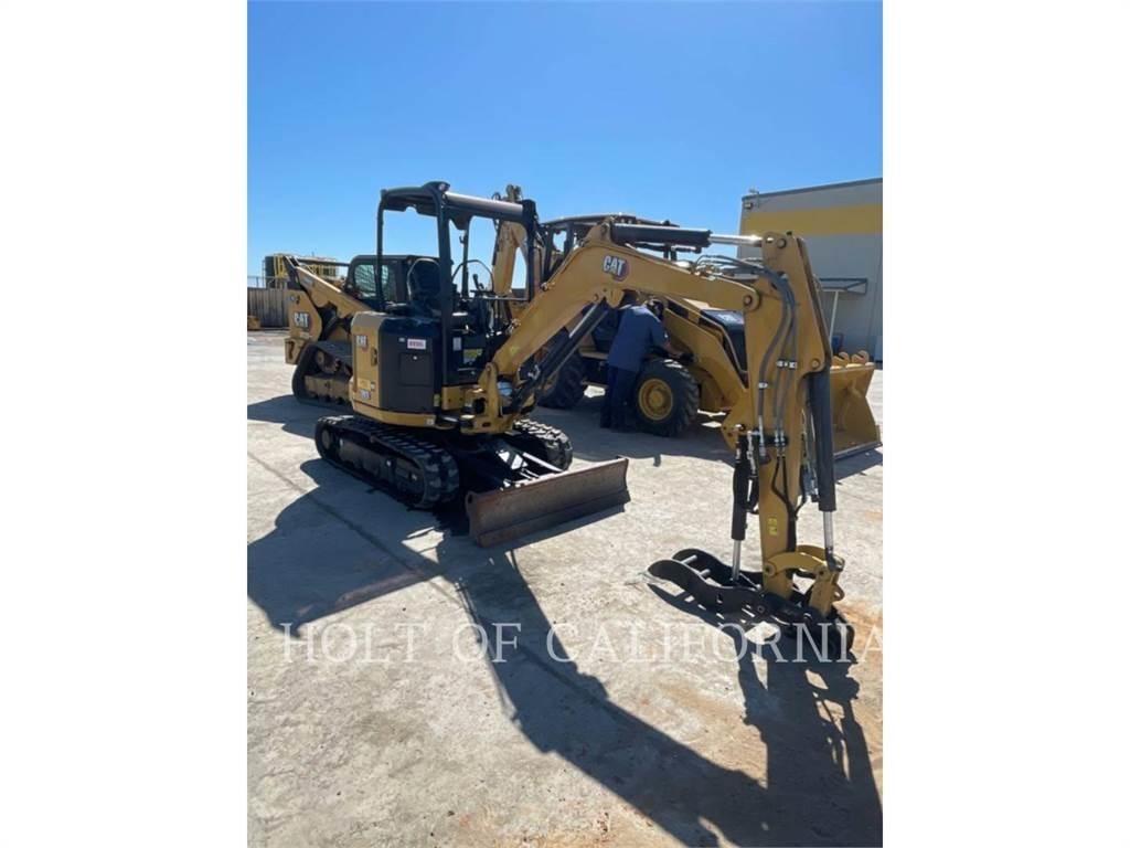 CAT 303 Pásová rýpadla