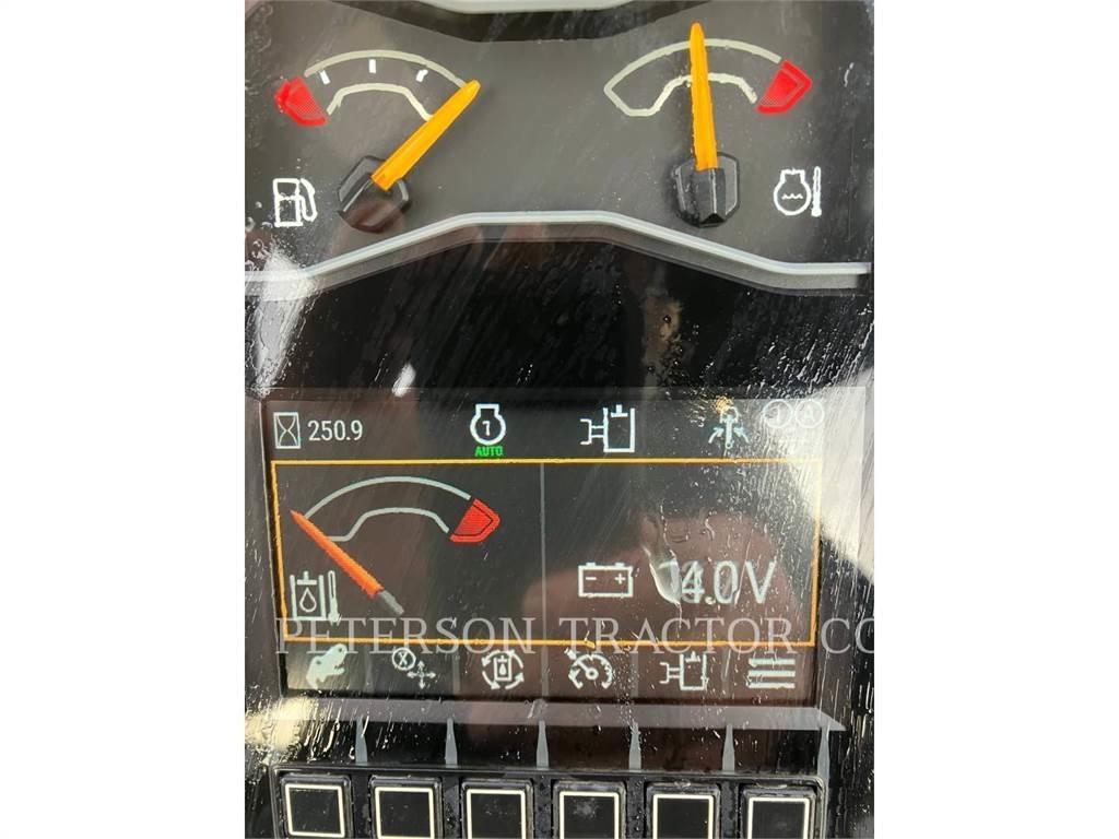 CAT 303.5 Pásová rýpadla