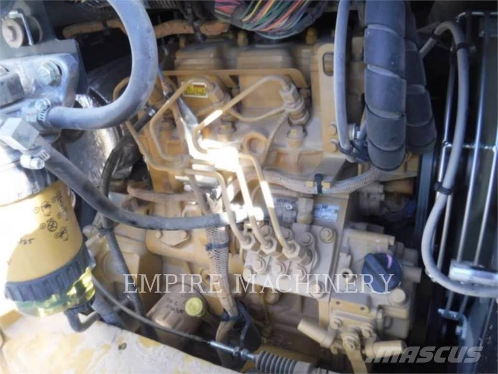 CAT 303.5-07CA Pásová rýpadla