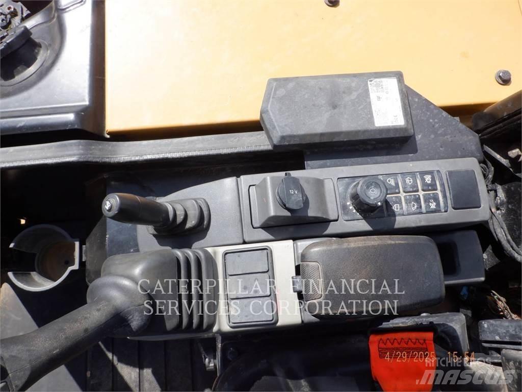 CAT 303.5-07CR Pásová rýpadla