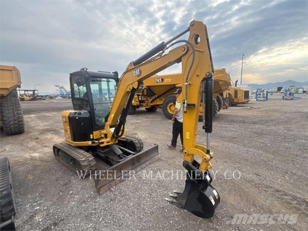 CAT 303.5 C3 Pásová rýpadla