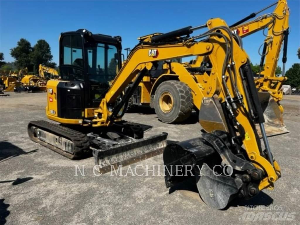 CAT 303.5 CRCB Pásová rýpadla