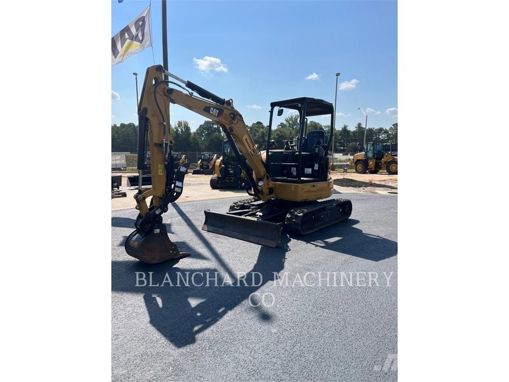 CAT 303.5E2 Pásová rýpadla