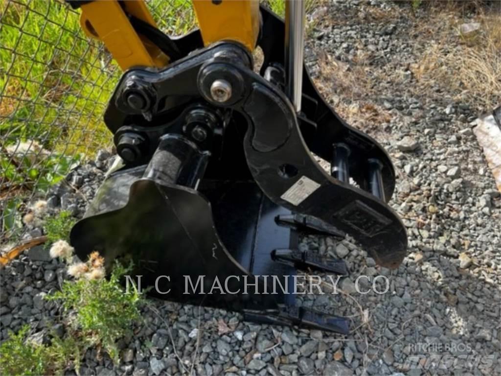 CAT 303.5E2CRN Pásová rýpadla