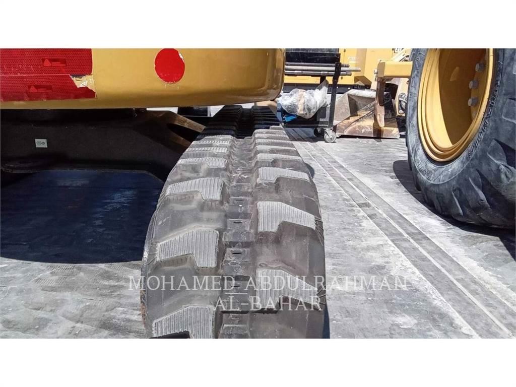 CAT 303.5ECR Pásová rýpadla