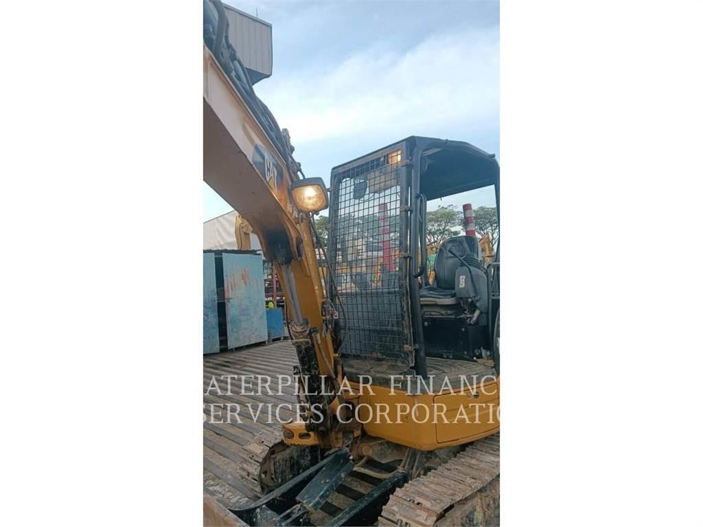 CAT 303.5ECR Pásová rýpadla
