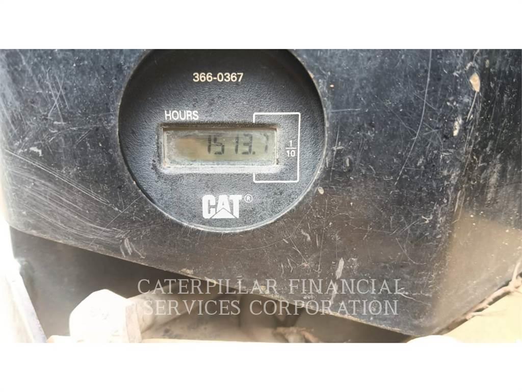 CAT 303.5ECR Pásová rýpadla