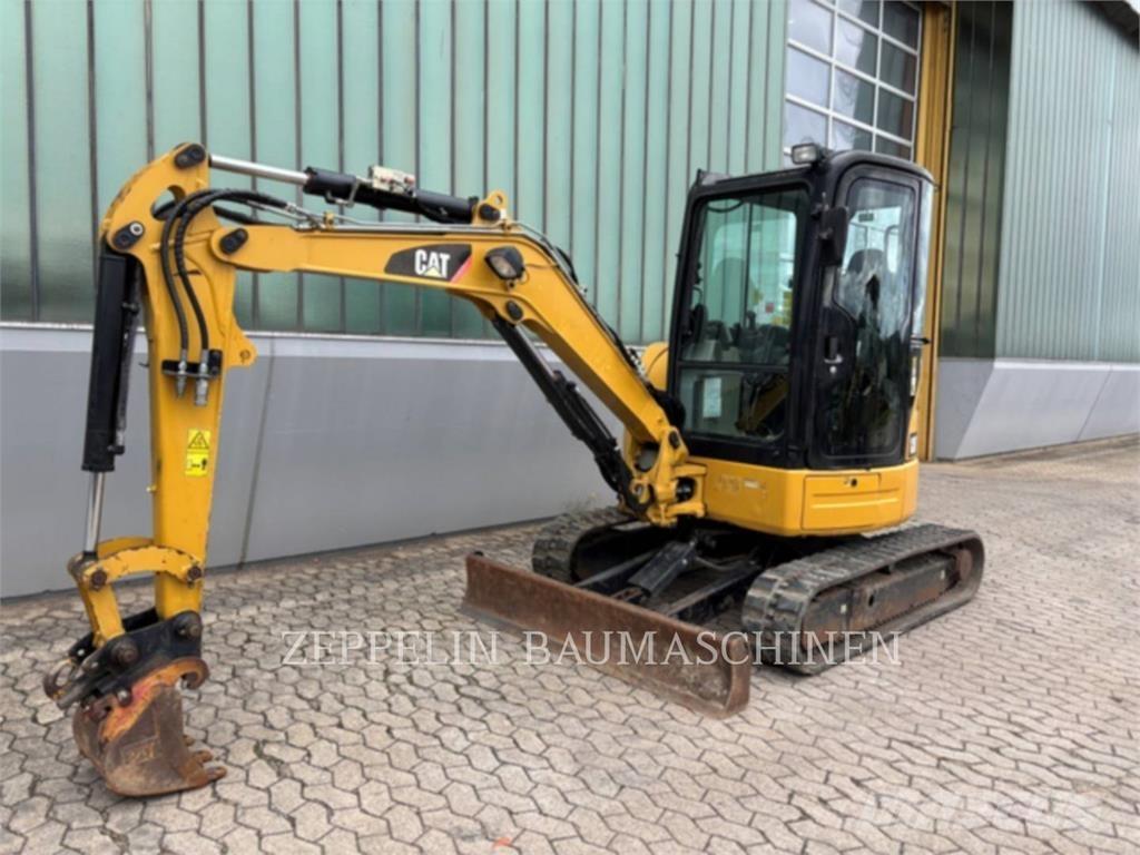 CAT 303.5ECR Pásová rýpadla