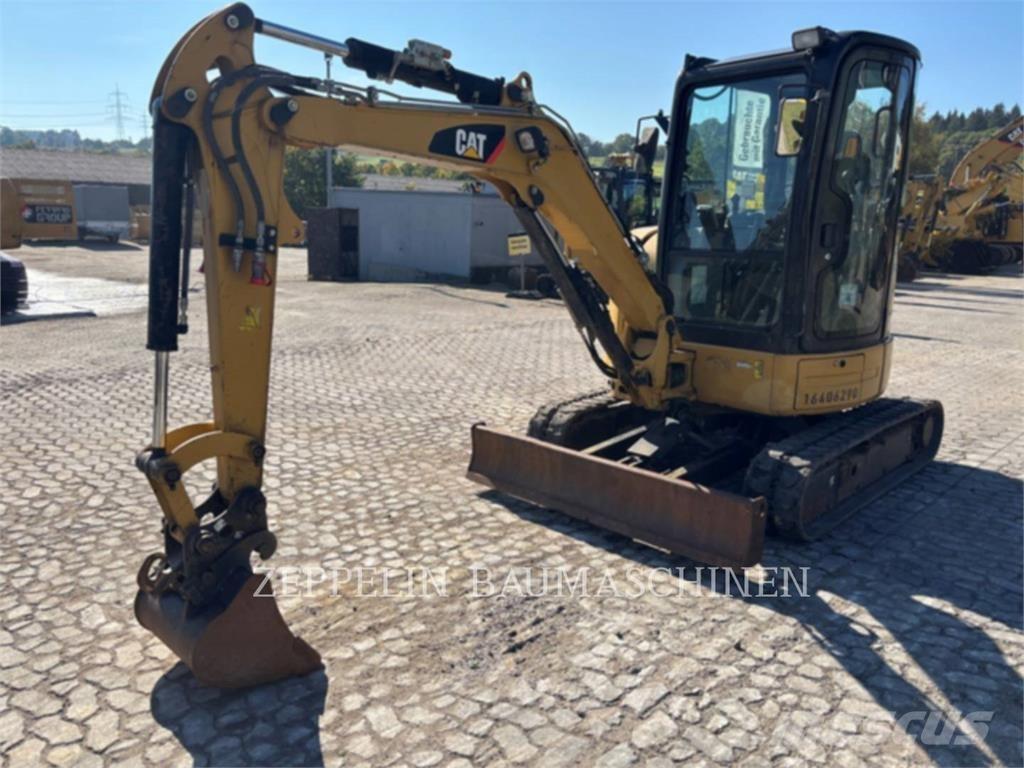CAT 303.5ECR Pásová rýpadla