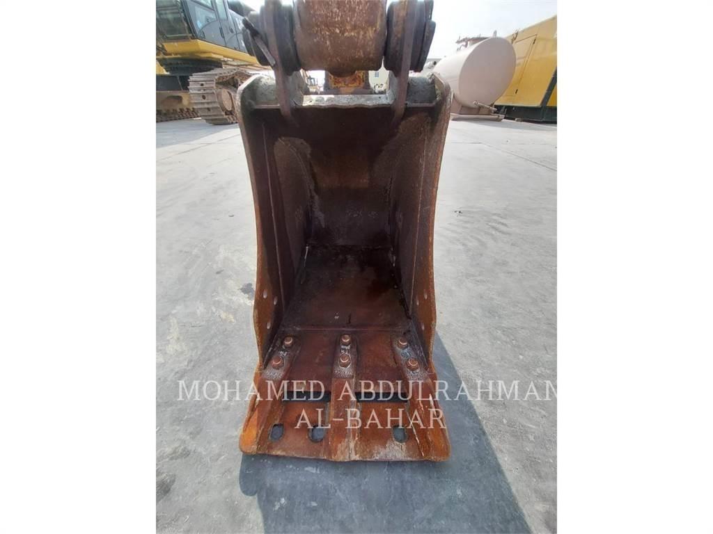 CAT 303.5ECR Pásová rýpadla