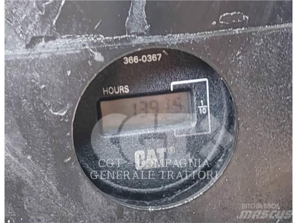 CAT 303 E CR Pásová rýpadla
