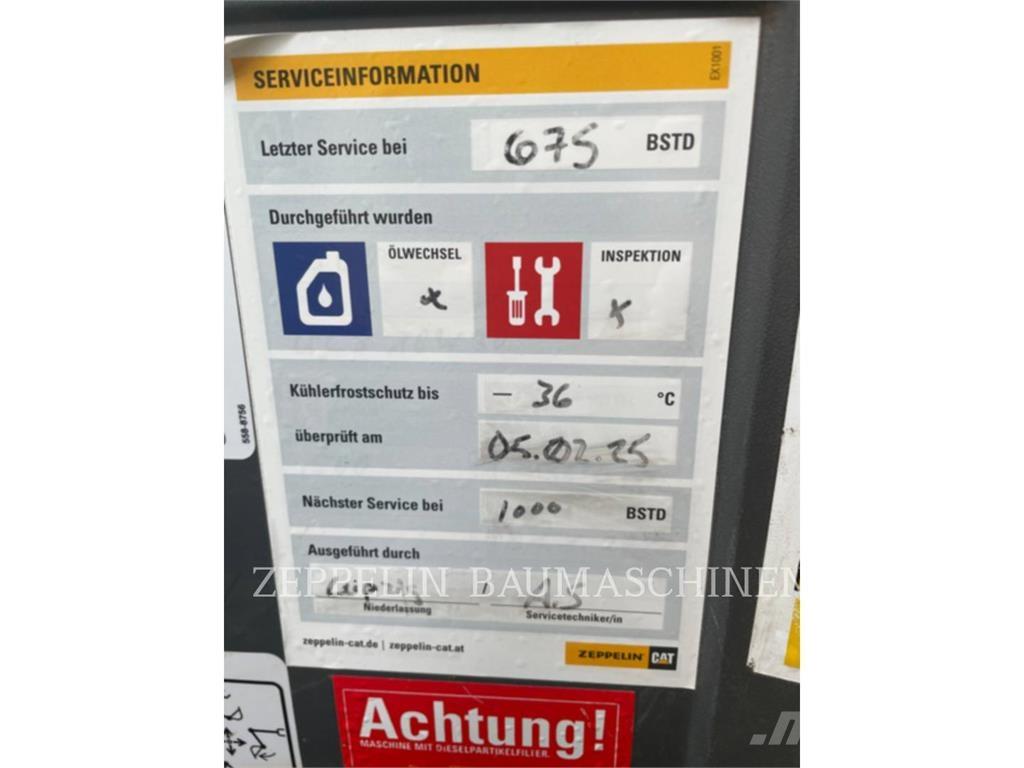 CAT 303CR-07A Pásová rýpadla