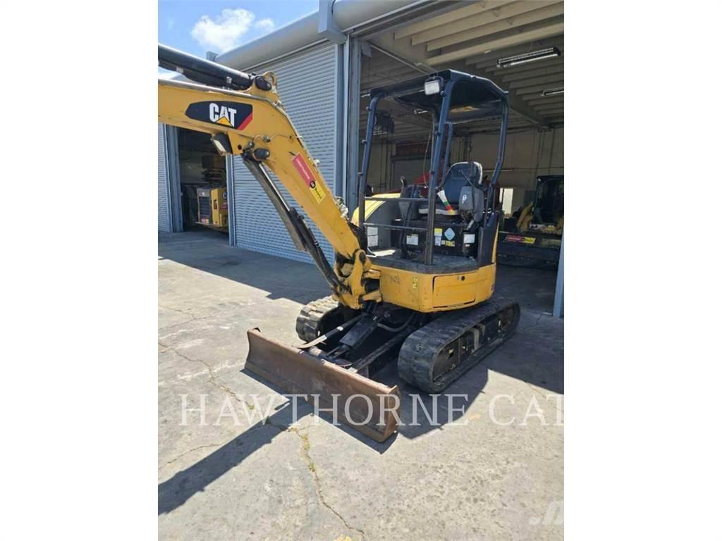 CAT 303E CR Pásová rýpadla