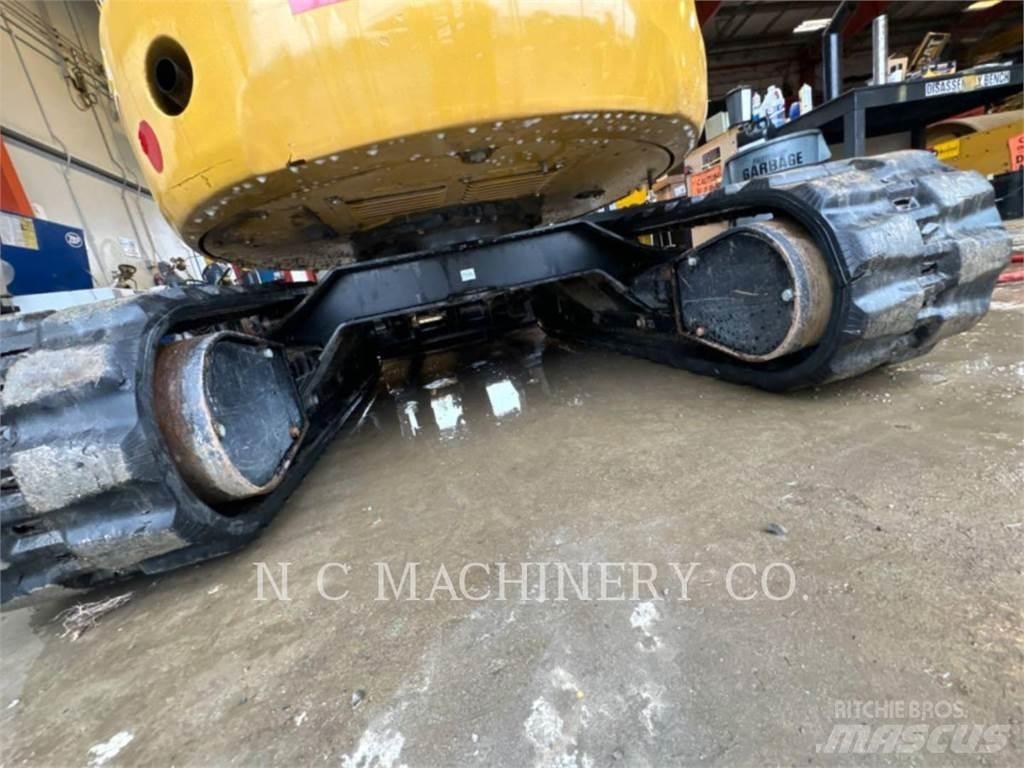 CAT 303E CRCN Pásová rýpadla