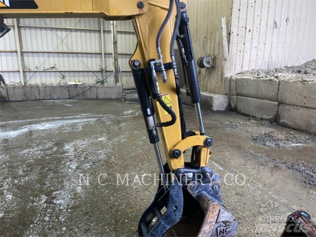 CAT 303E CRCN Pásová rýpadla