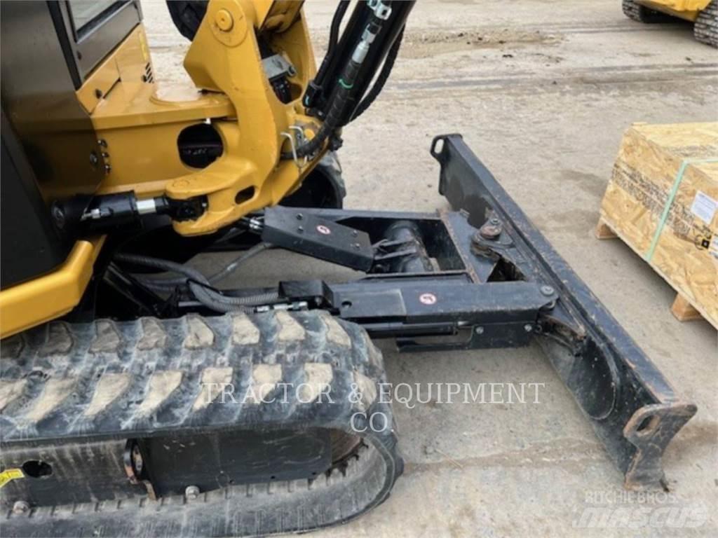 CAT 304 Pásová rýpadla