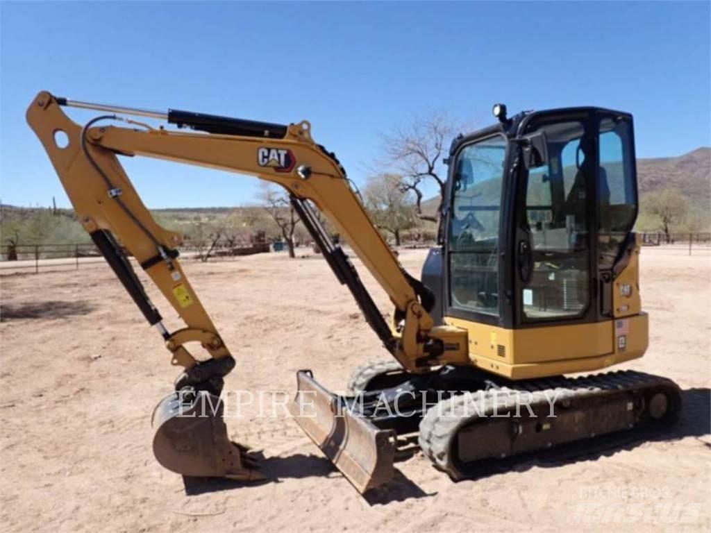 CAT 304 Pásová rýpadla