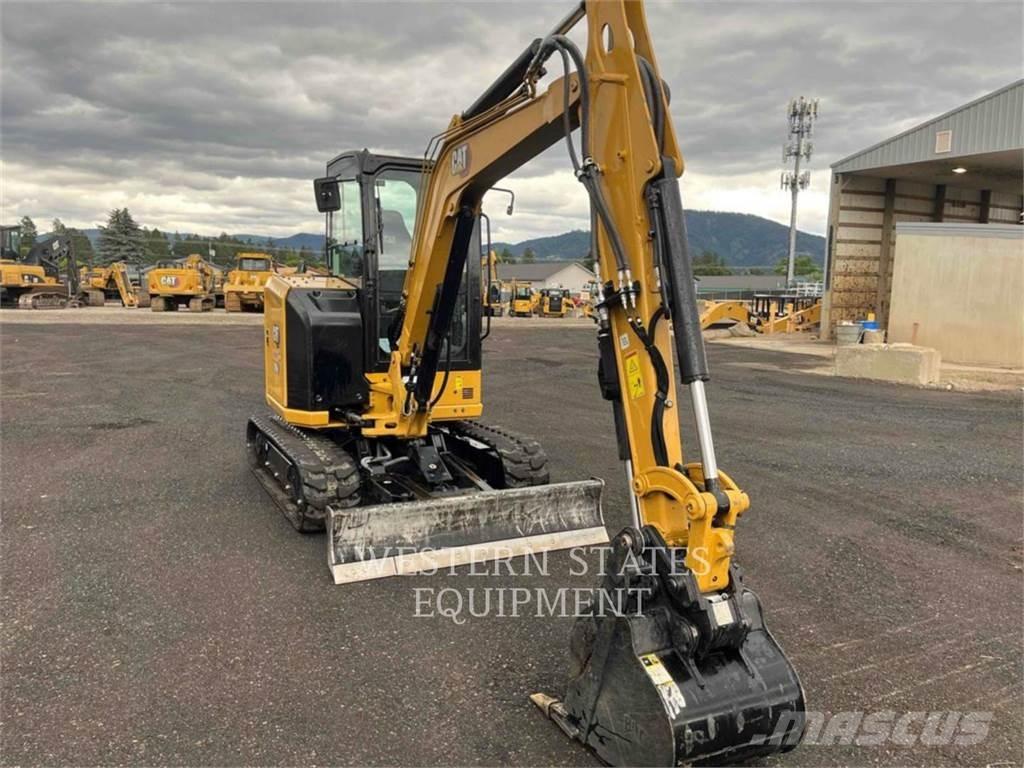 CAT 304 Pásová rýpadla
