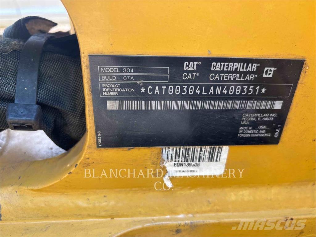 CAT 304 Pásová rýpadla