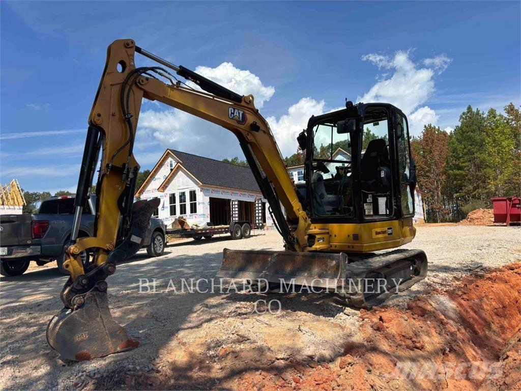 CAT 304 Pásová rýpadla