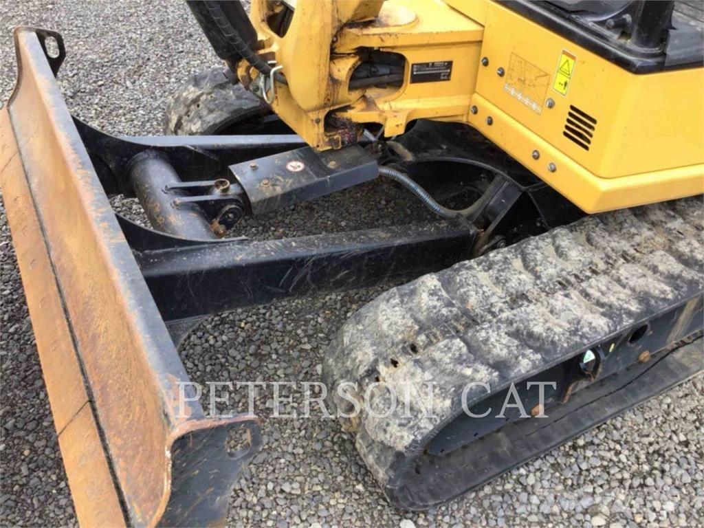 CAT 304 Pásová rýpadla