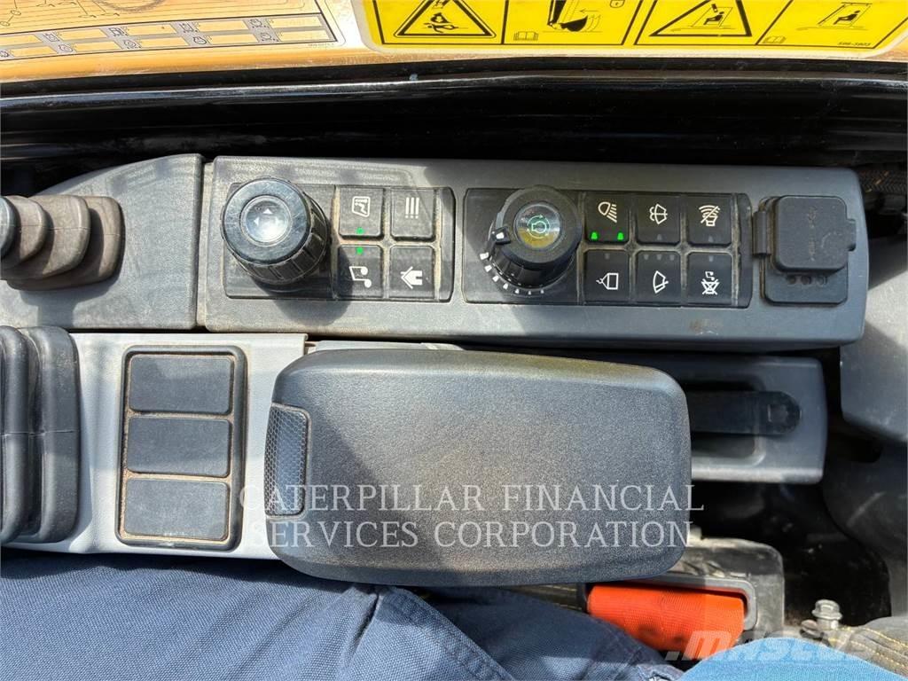 CAT 304-07 Pásová rýpadla