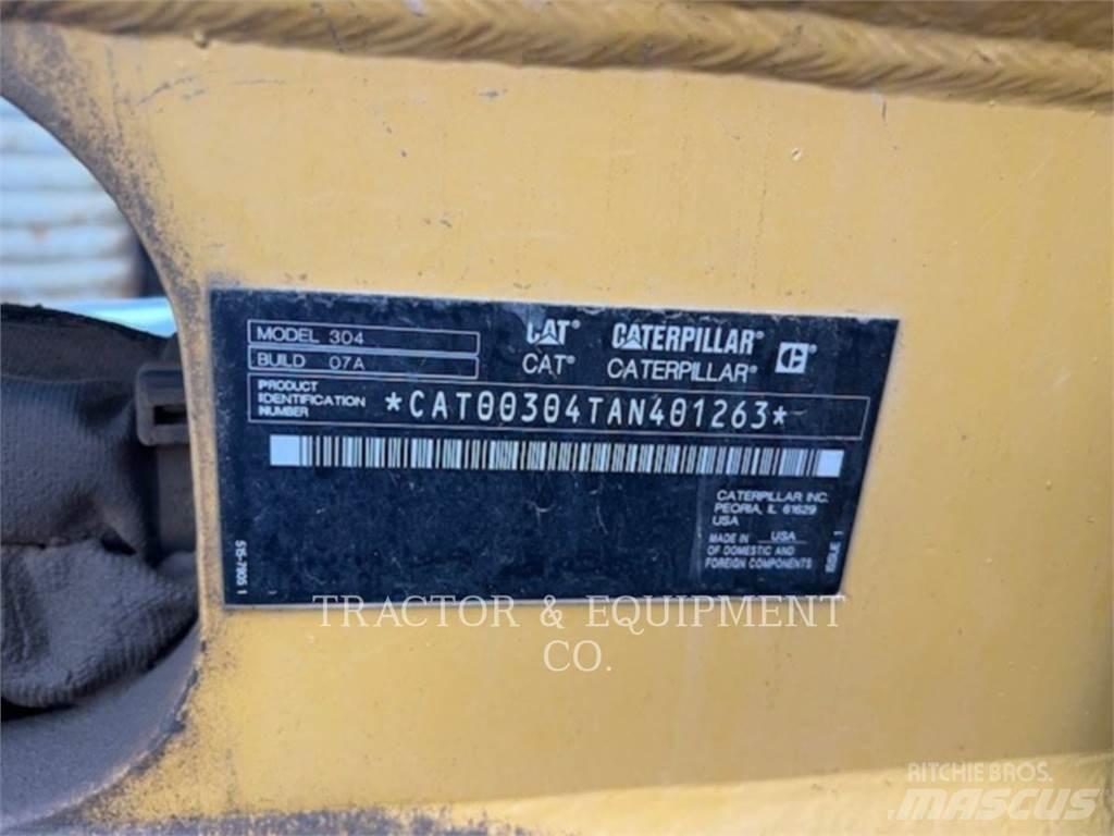 CAT 304 CRCB Pásová rýpadla