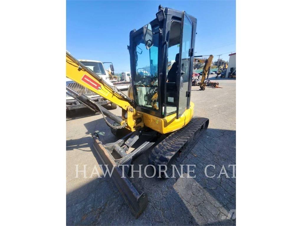CAT 304E2 CAB Pásová rýpadla
