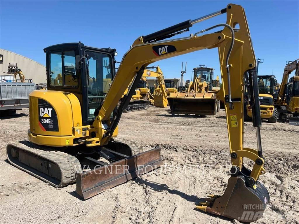 CAT 304E2CR Pásová rýpadla