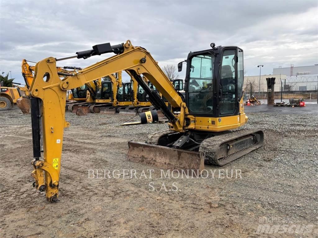 CAT 305 Pásová rýpadla