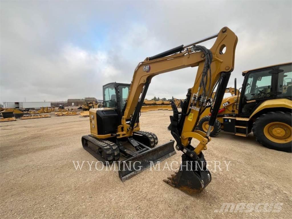 CAT 305 Pásová rýpadla