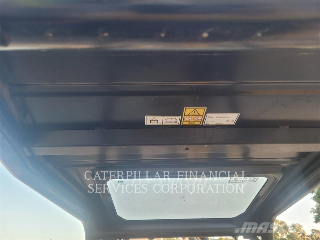 CAT 305-07CR Pásová rýpadla