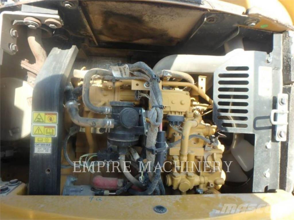 CAT 305.5E Pásová rýpadla