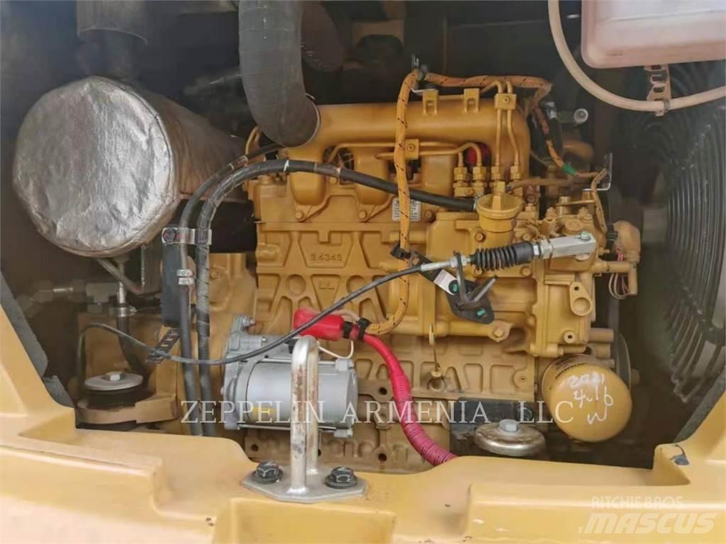 CAT 305.5E2 Pásová rýpadla