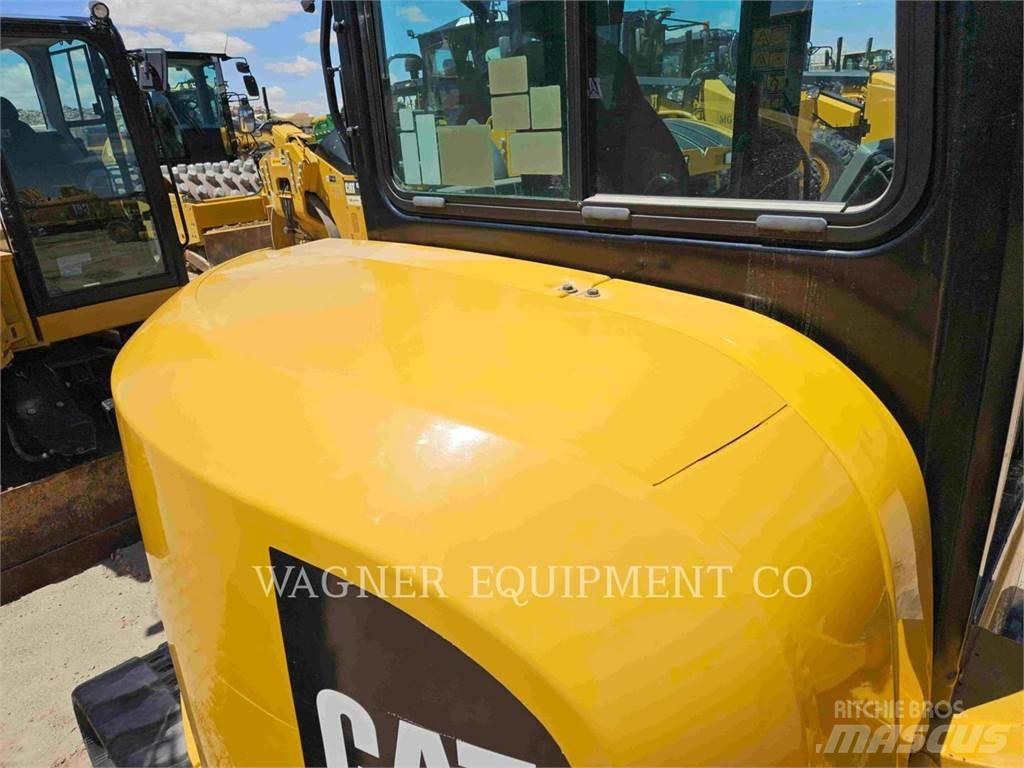 CAT 305.5E2 Pásová rýpadla