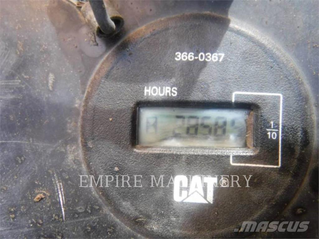 CAT 305.5E2 Pásová rýpadla