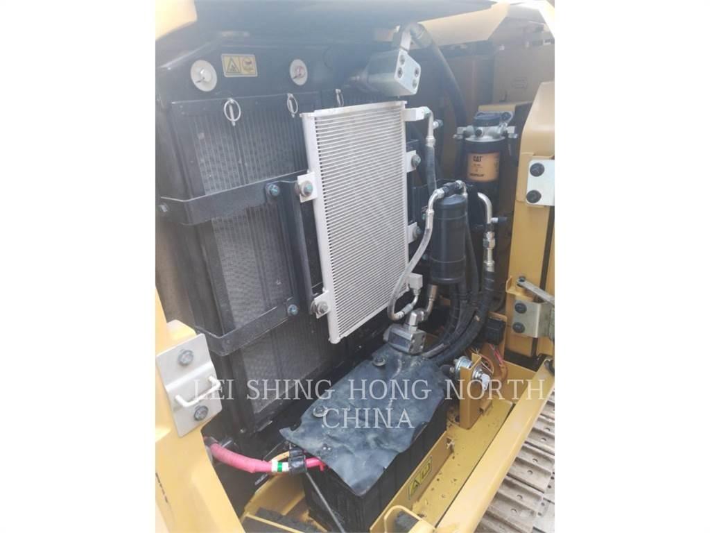 CAT 305.5E2 Pásová rýpadla