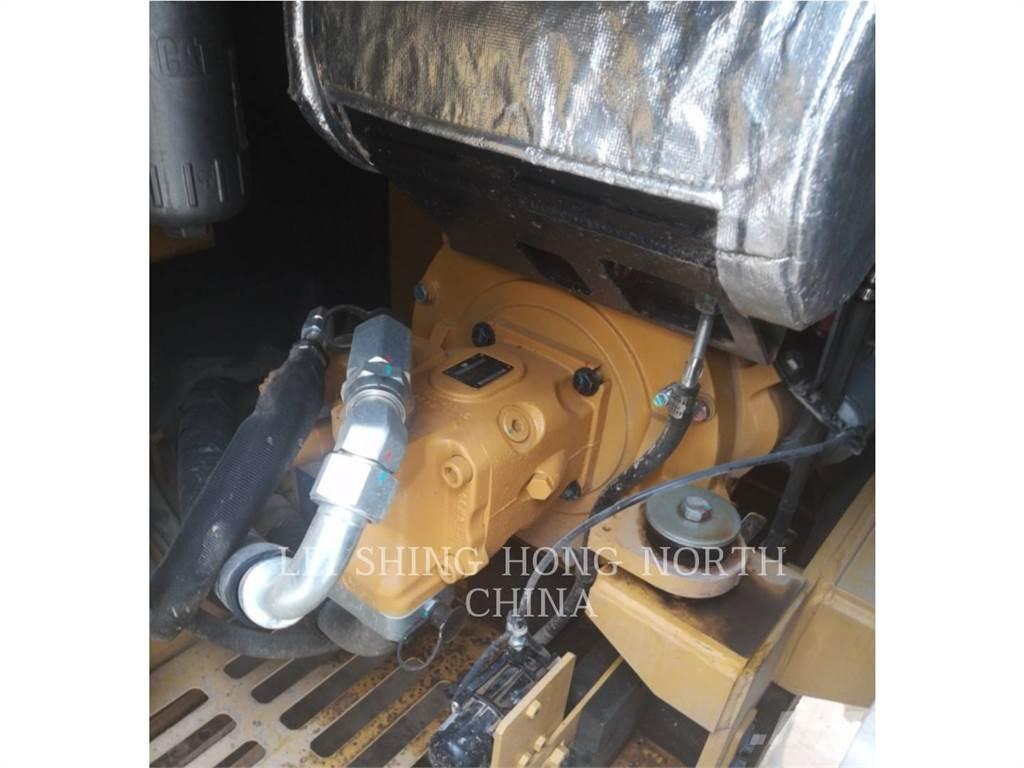 CAT 305.5E2 Pásová rýpadla